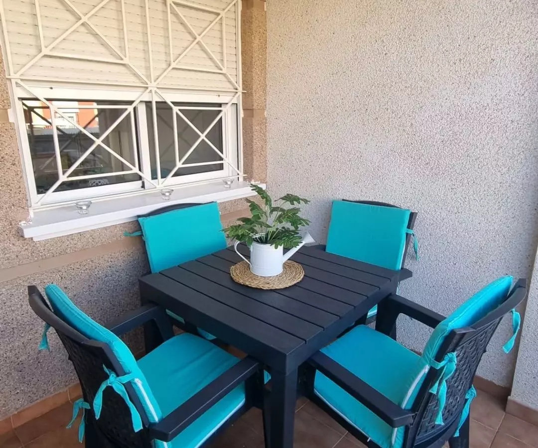 2-bedroom Bungalow In Torrevieja, Spain (70 M²)