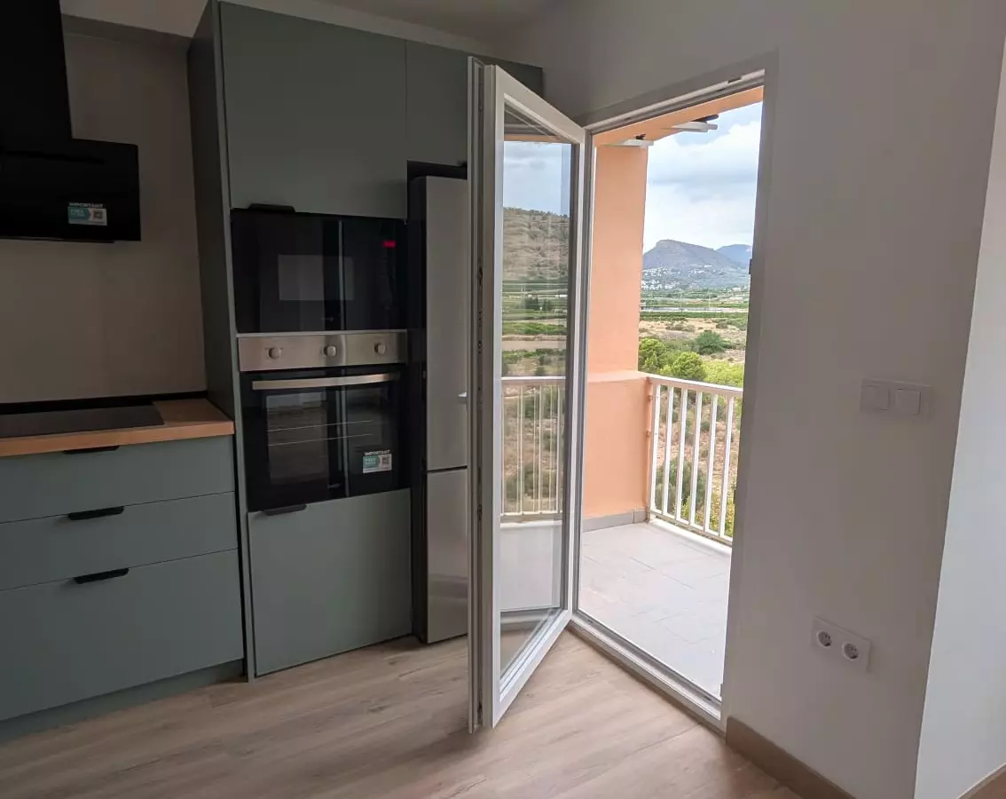3-bedroom Flat In Sagunto (105 M²)