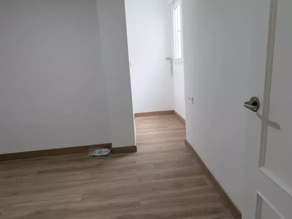 3-bedroom Flat In Sagunto (105 M²)