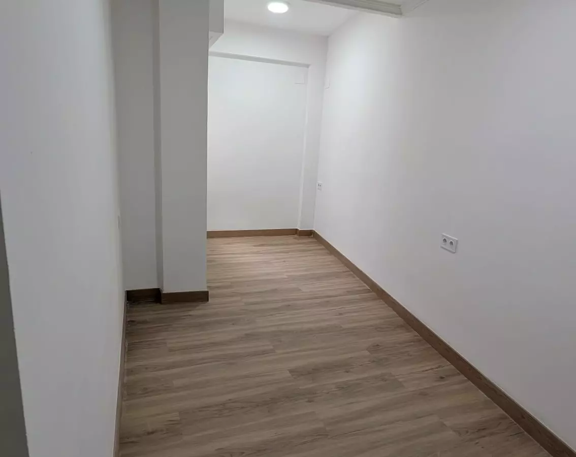 3-bedroom Flat In Sagunto (105 M²)
