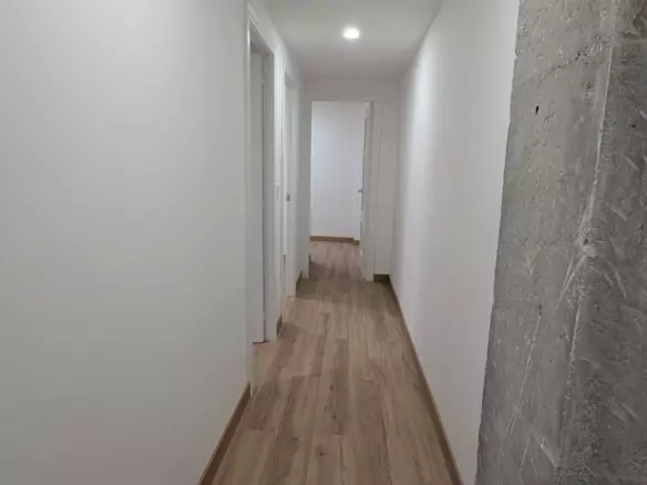 3-bedroom Flat In Sagunto (105 M²)