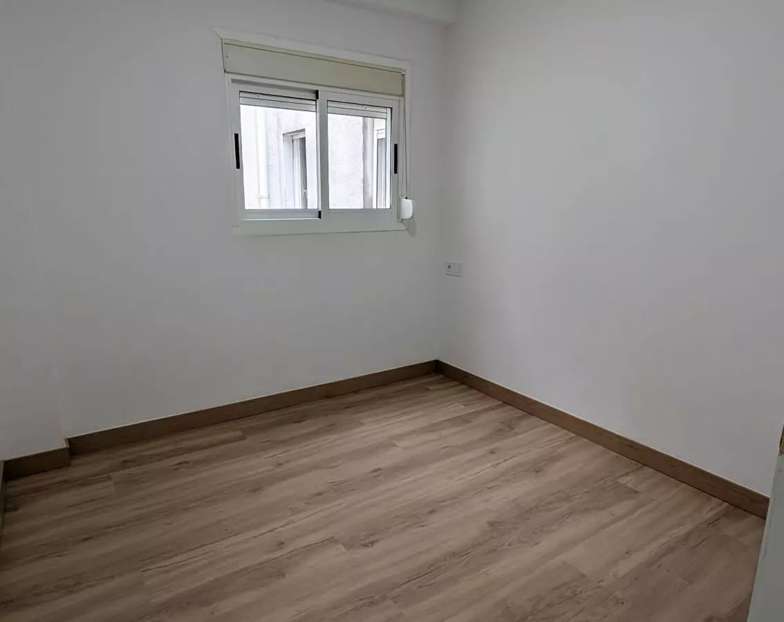 3-bedroom Flat In Sagunto (105 M²)
