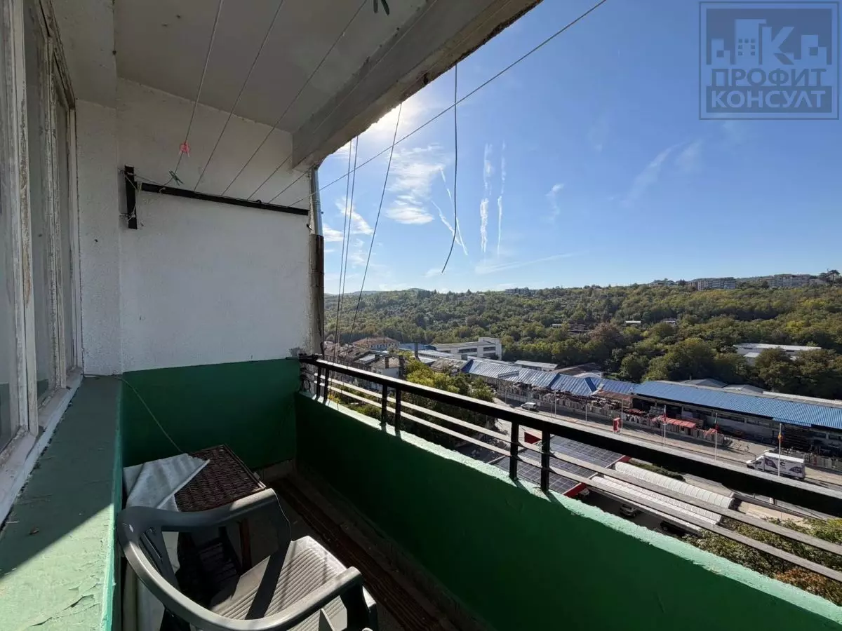 Three-bedroom Apartment, 107 Sq.m., On A Quiet Street