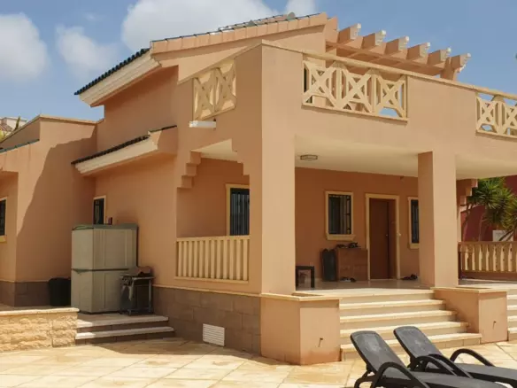 4-bedroom Property In Ciudad Quesada, Spain (175 M²)