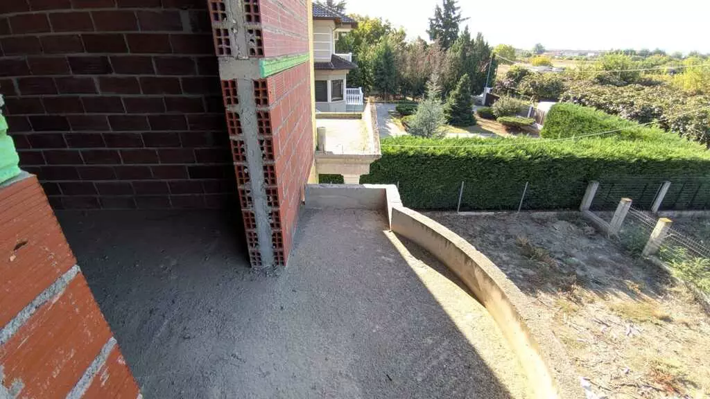 3-bedroom Detached House In Paralia, Greece (246 M²)