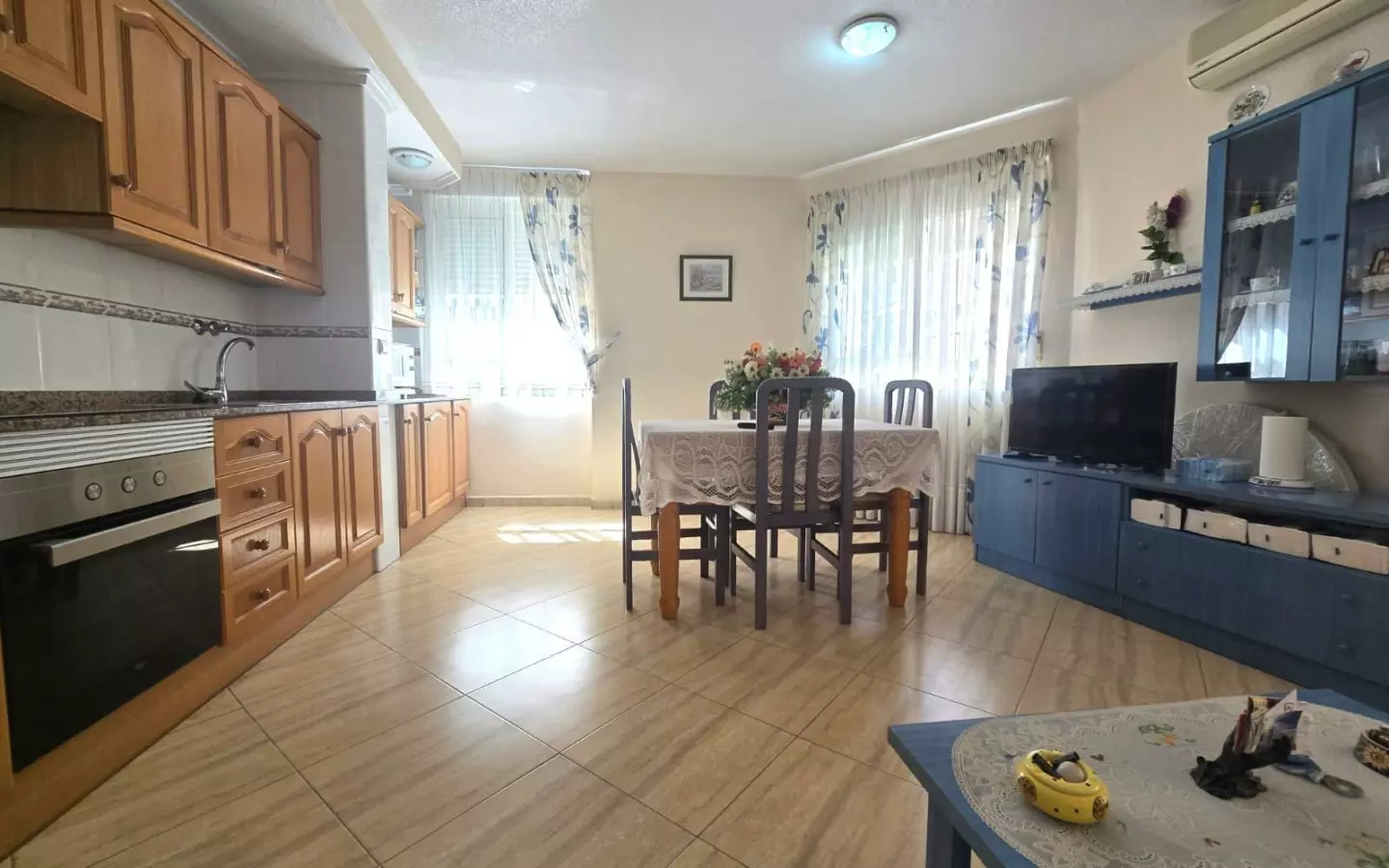 2-bedroom Apartment In Torrevieja, Spain (91 M²)