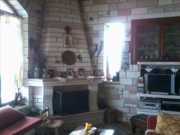 3-bedroom Detached House In Agrinio, Greece (190 M²)