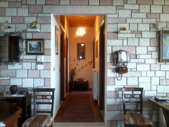 3-bedroom Detached House In Agrinio, Greece (190 M²)