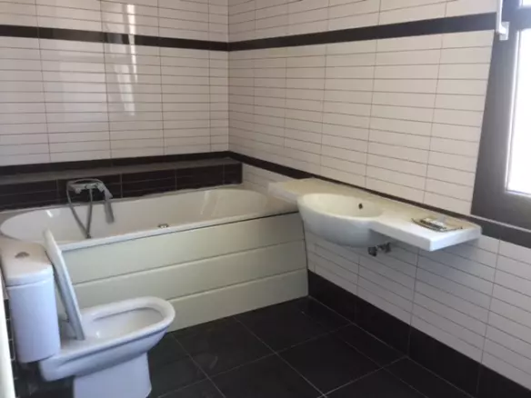 3-bedroom Maisonette In Lesvos – Mitilini, Greece (136 M²)
