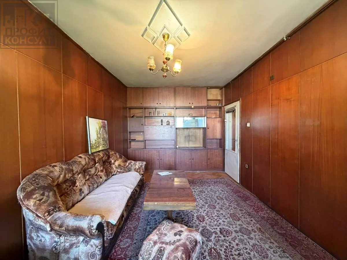 Three-bedroom Apartment, 107 Sq.m., On A Quiet Street