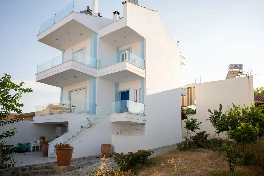4-bedroom Detached House In Xilokastro, Greece (200 M²)