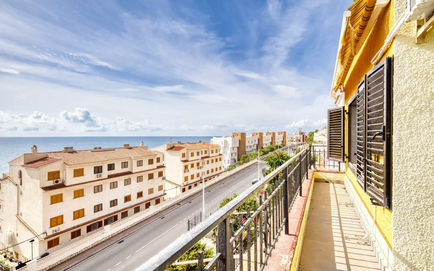 2-bedroom Apartment In Santa Pola, Spain (55 M²)
