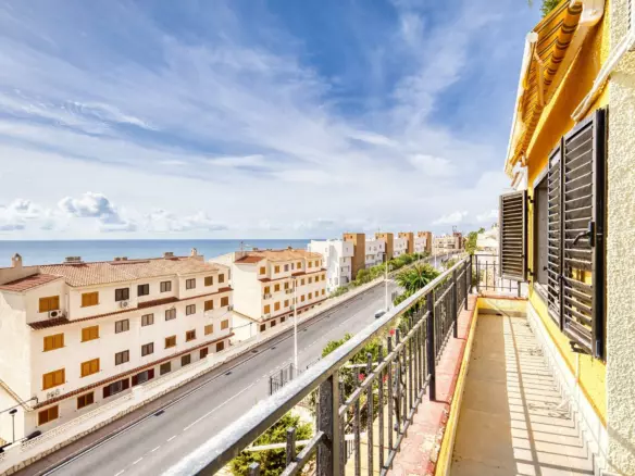 2-bedroom Apartment In Santa Pola, Spain (55 M²)