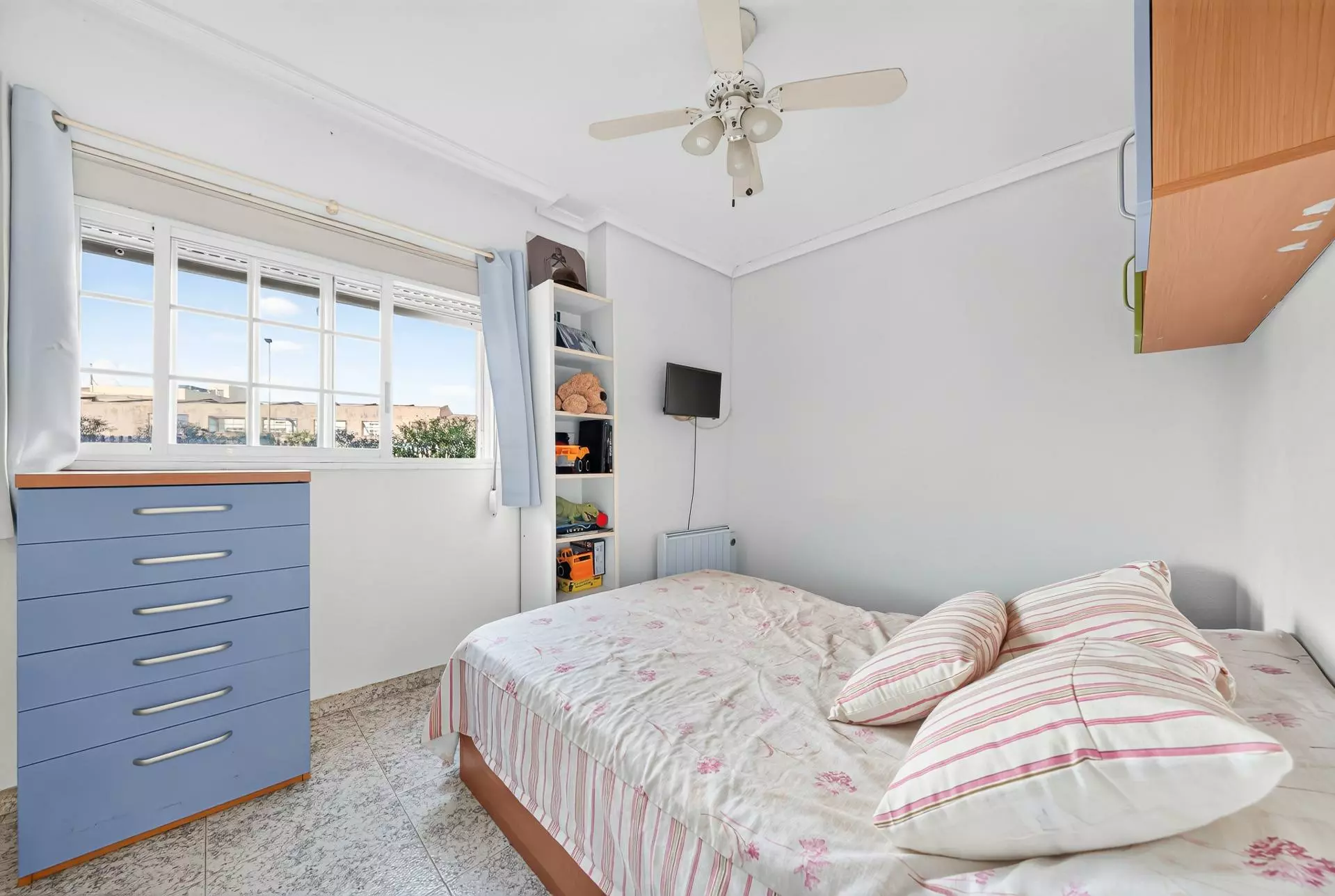 3-bedroom Flat In Alicante, Spain (110 M²)