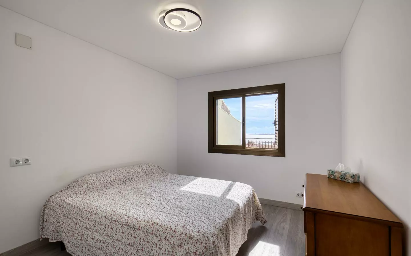 2-bedroom Apartment In Santa Pola, Spain (55 M²)