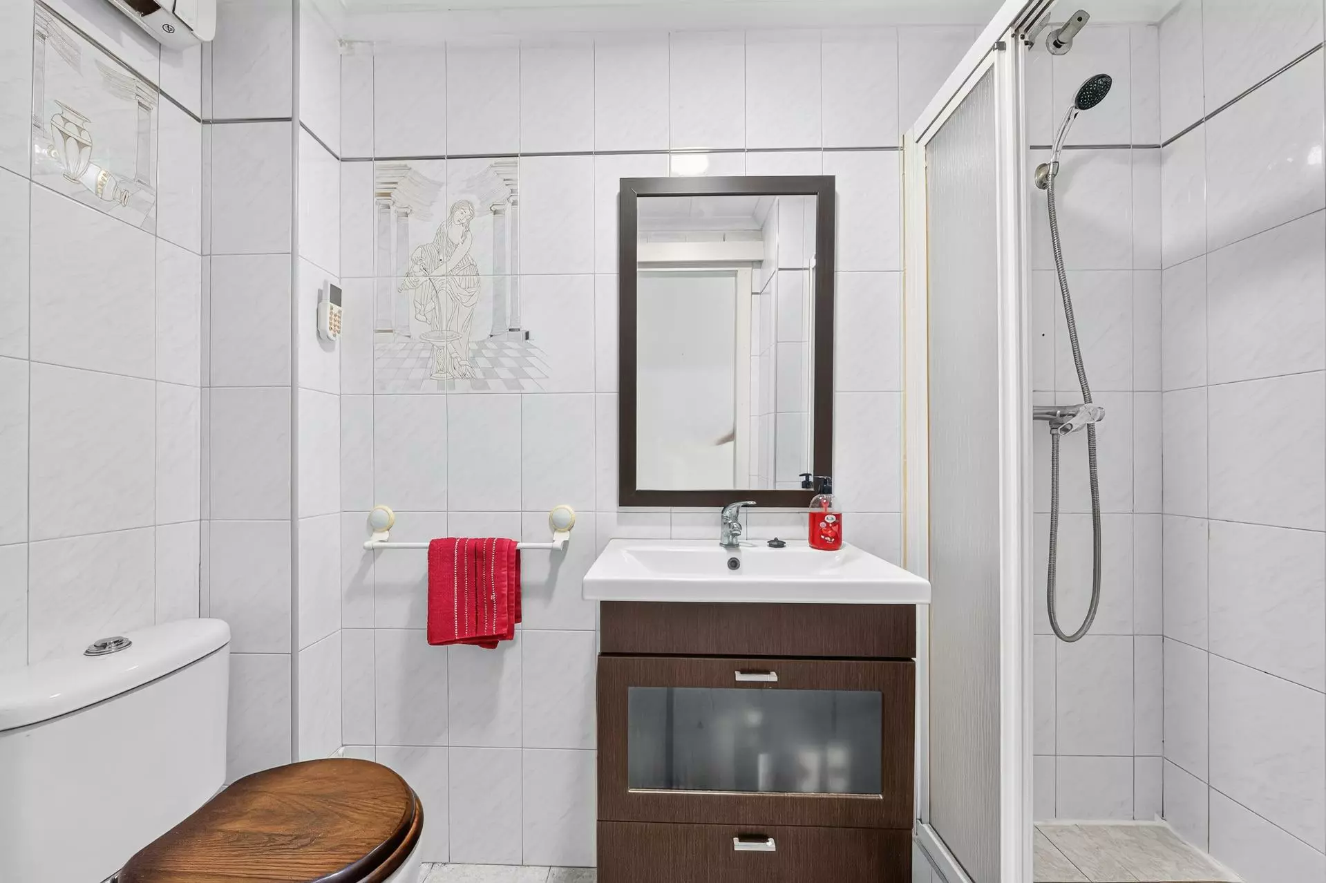 3-bedroom Flat In Alicante, Spain (110 M²)