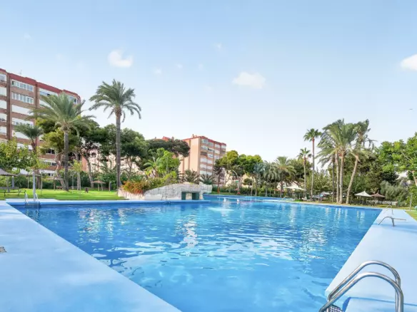 3-bedroom Flat In Alicante, Spain (110 M²)
