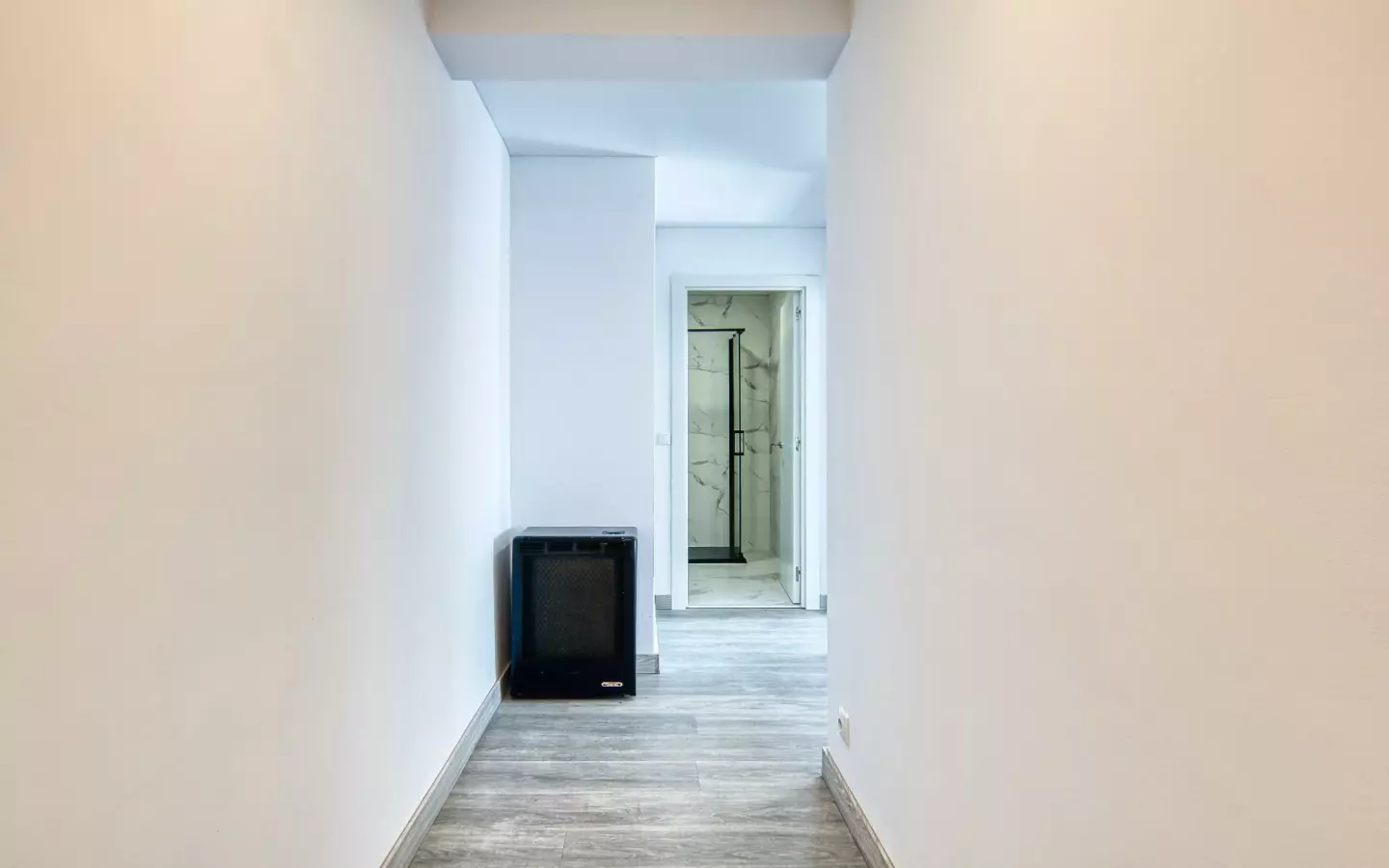 2-bedroom Apartment In Santa Pola, Spain (55 M²)