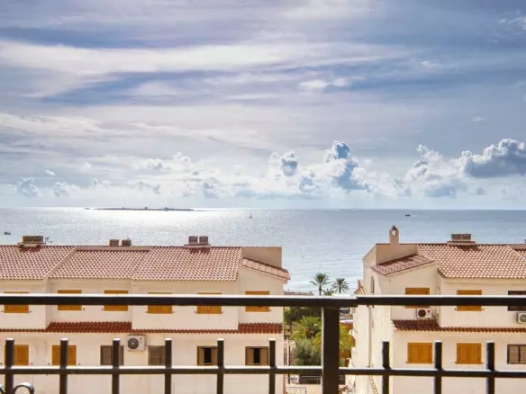 2-bedroom Apartment In Santa Pola, Spain (55 M²)