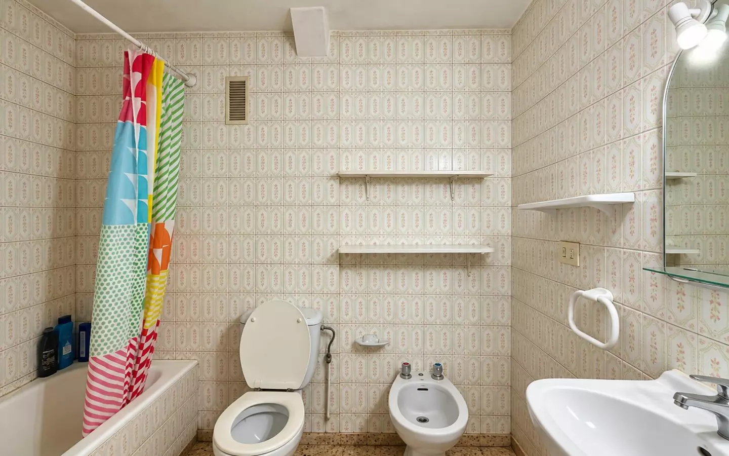 2-bedroom Apartment In Spain (70 M²)