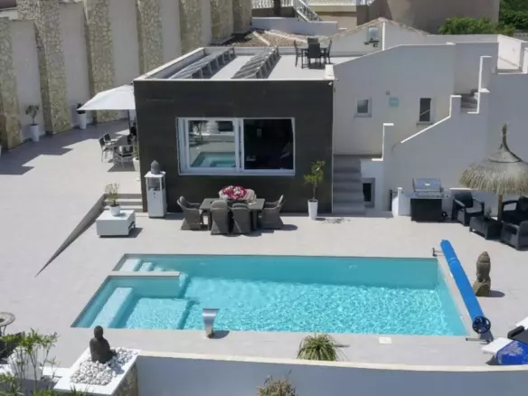 6-bedroom Property In Ciudad Quesada, Spain (430 M²)