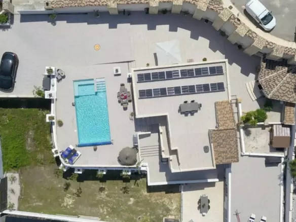 6-bedroom Property In Ciudad Quesada, Spain (430 M²)
