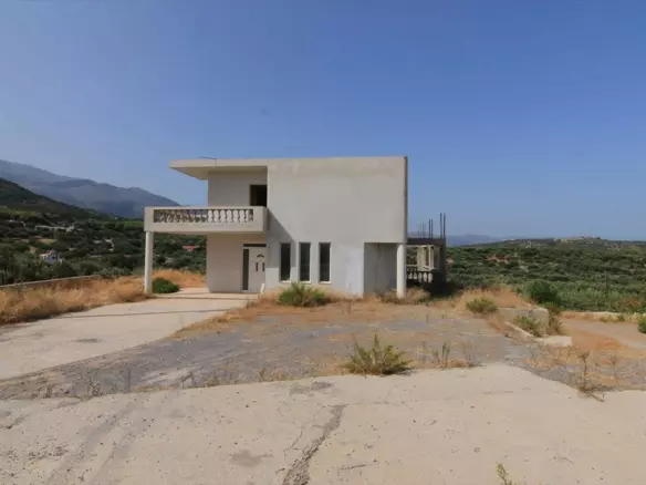 5-bedroom Detached House In Vrachasi, Greece (300 M²)