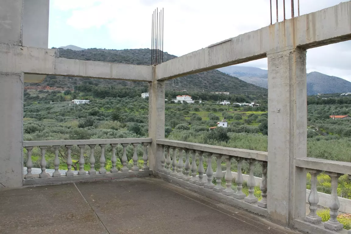 5-bedroom Detached House In Vrachasi, Greece (300 M²)