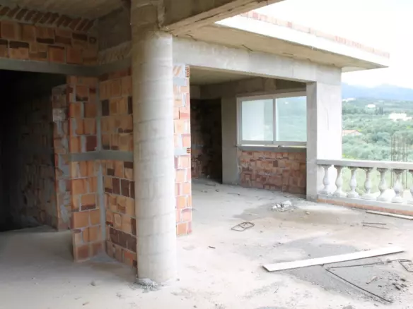 5-bedroom Detached House In Vrachasi, Greece (300 M²)