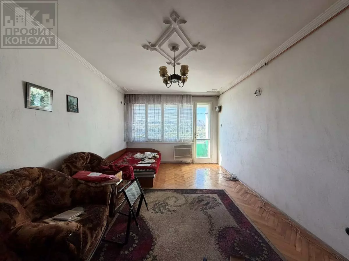 Three-bedroom Apartment, 107 Sq.m., On A Quiet Street