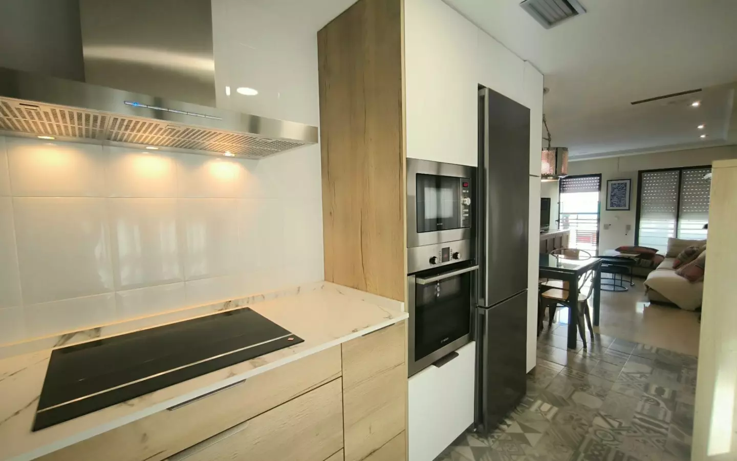 3-bedroom Flat In Santa Pola, Spain (108 M²)