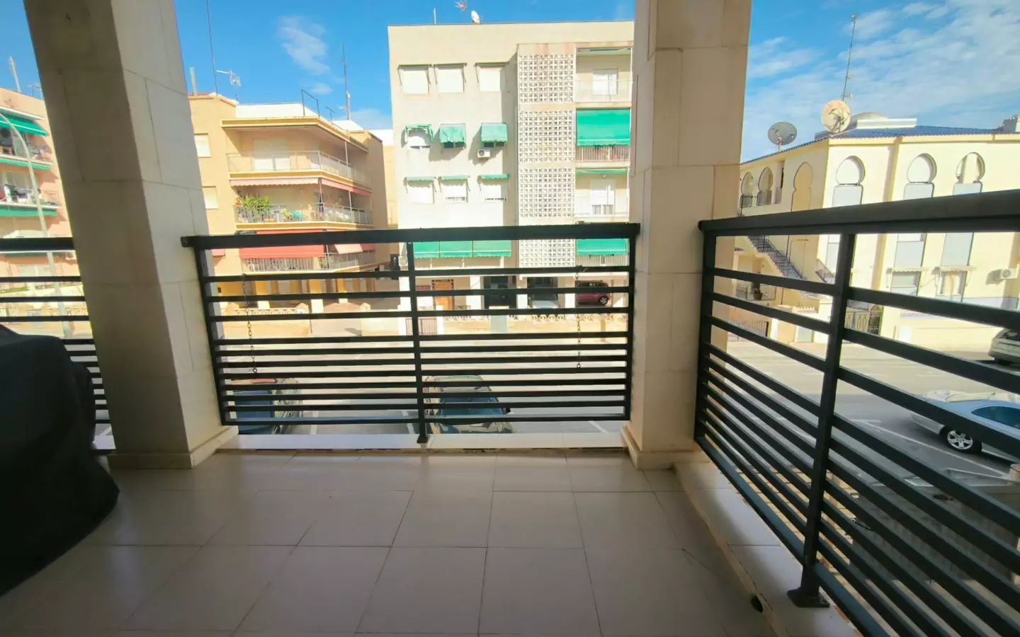 3-bedroom Flat In Santa Pola, Spain (108 M²)
