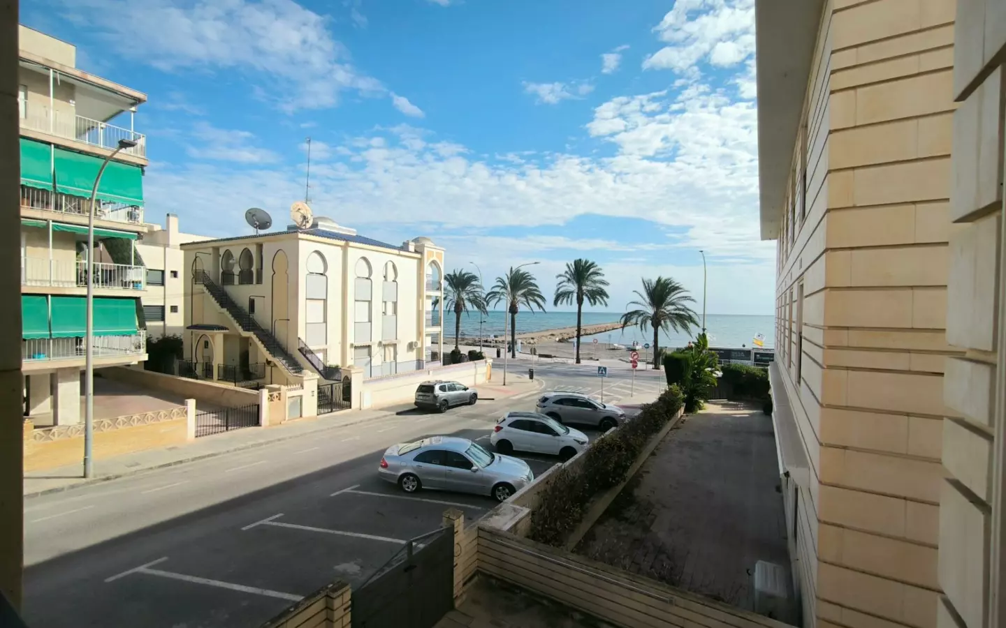 3-bedroom Flat In Santa Pola, Spain (108 M²)