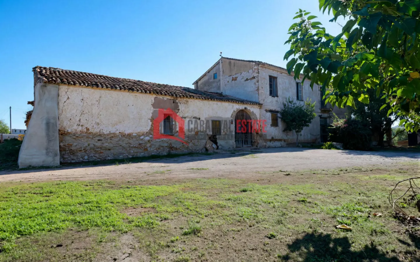 6-bedroom Farmhouse In Cheste (1.600 M²)