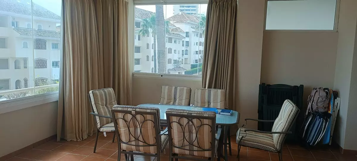 2-bedroom Apartment In Marbella, Spain (162 M²)