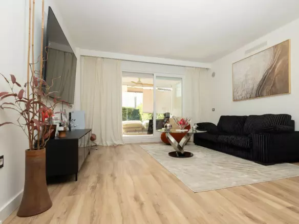 2-bedroom Apartment In Estepona, Spain (97 M²)