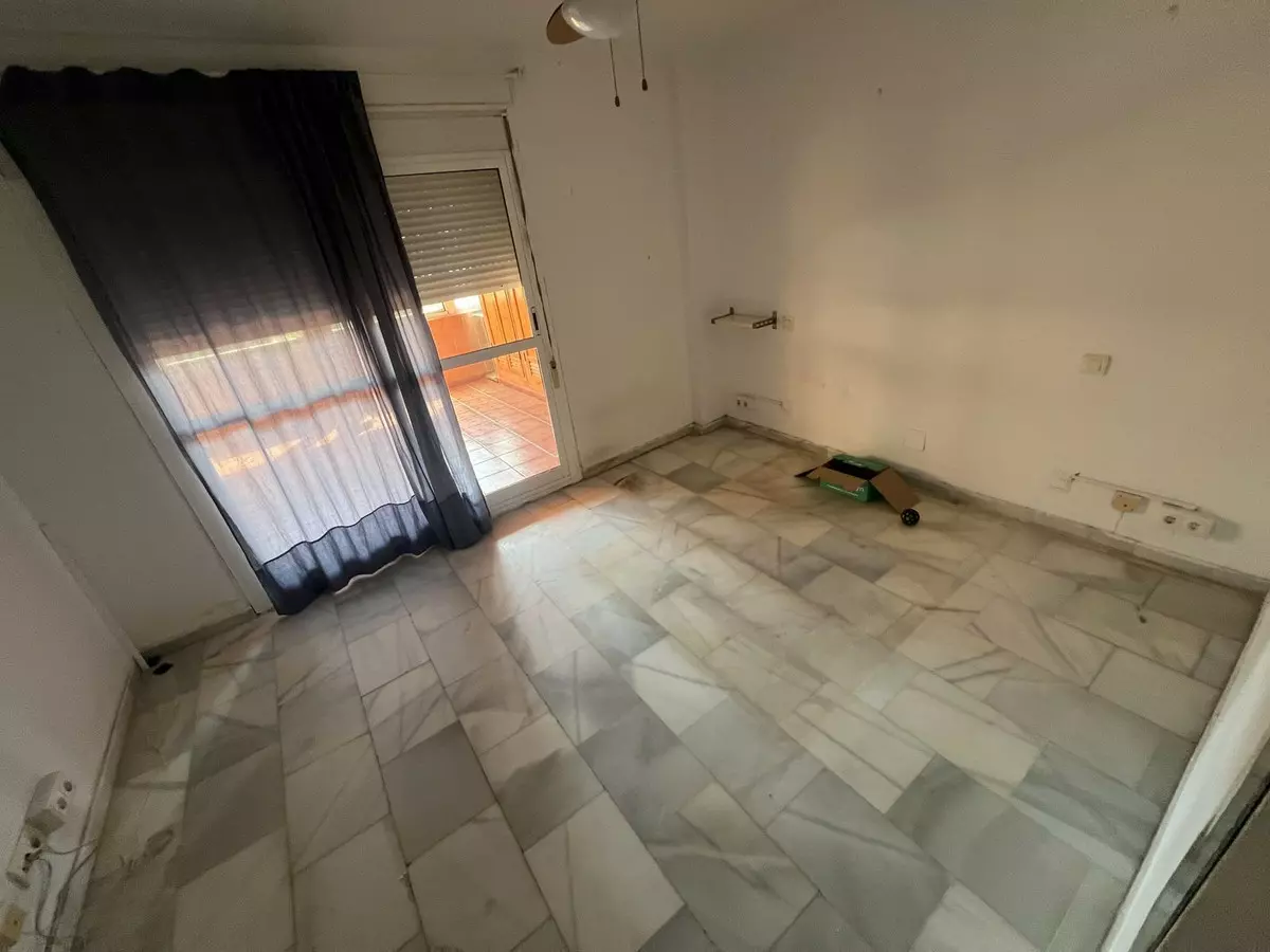 3-bedroom Apartment In Estepona, Spain (113 M²)