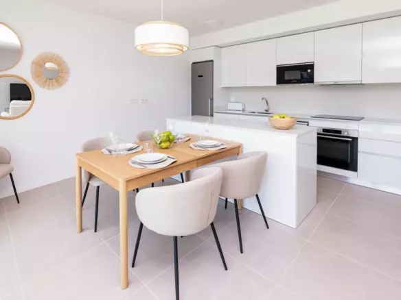 2-bedroom Apartment In Estepona, Spain (97 M²)