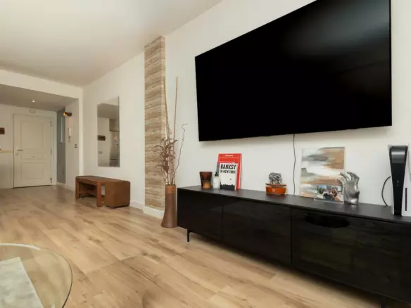 2-bedroom Apartment In Estepona, Spain (97 M²)