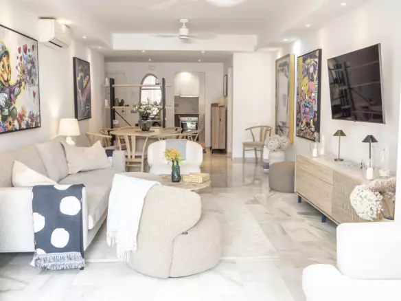 2-bedroom Apartment In Estepona, Spain (120 M²)