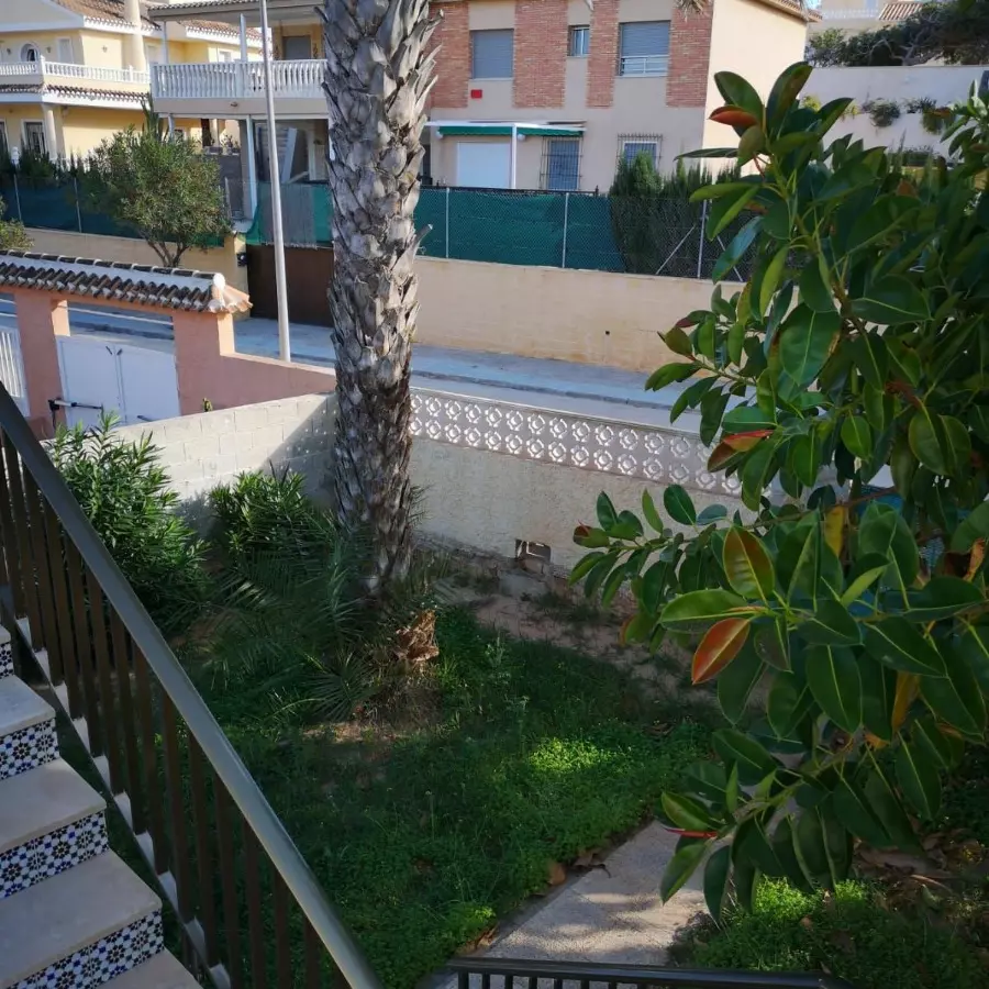 7-bedroom Villa In Orihuela, Spain (250 M²)