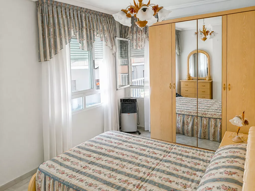 3-bedroom Apartment In Torrevieja, Spain (106 M²)