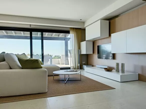 5-bedroom Villa In Marbella, Spain (465 M²)