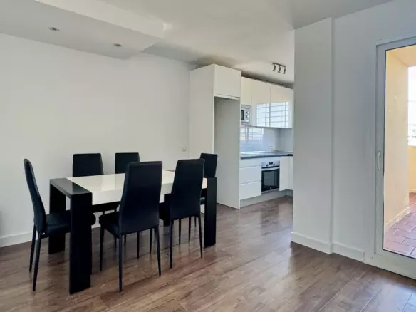 2-bedroom Apartment In Fuengirola, Spain (115 M²)