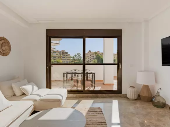 2-bedroom Apartment In Estepona, Spain (110 M²)