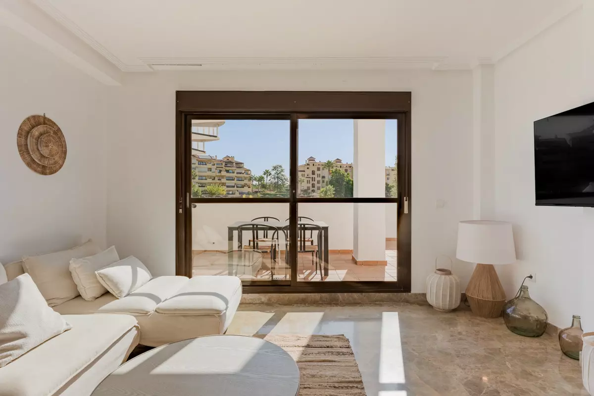 2-bedroom Apartment In Estepona, Spain (110 M²)