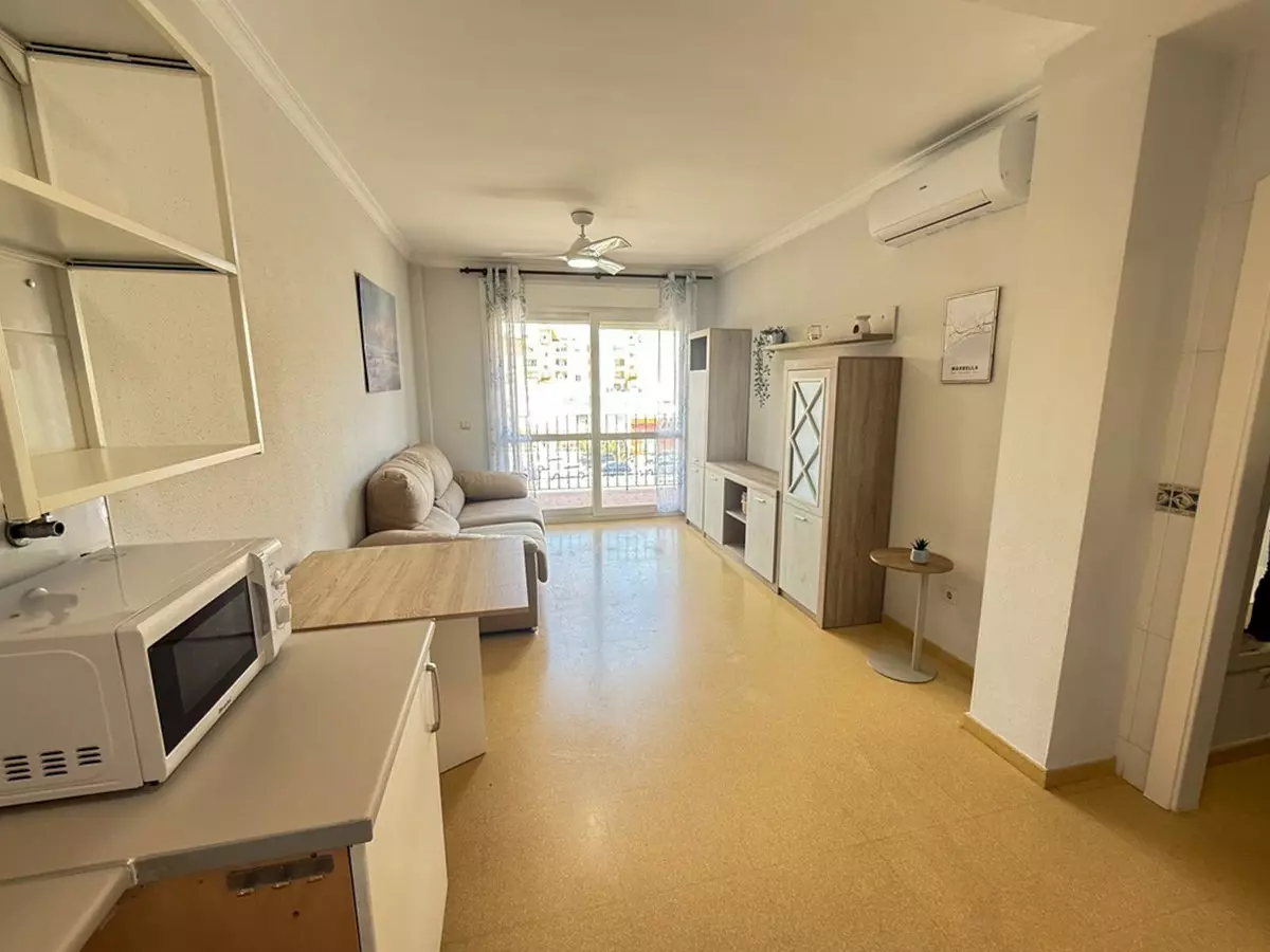 2-bedroom Apartment In Manilva, Spain (85 M²)