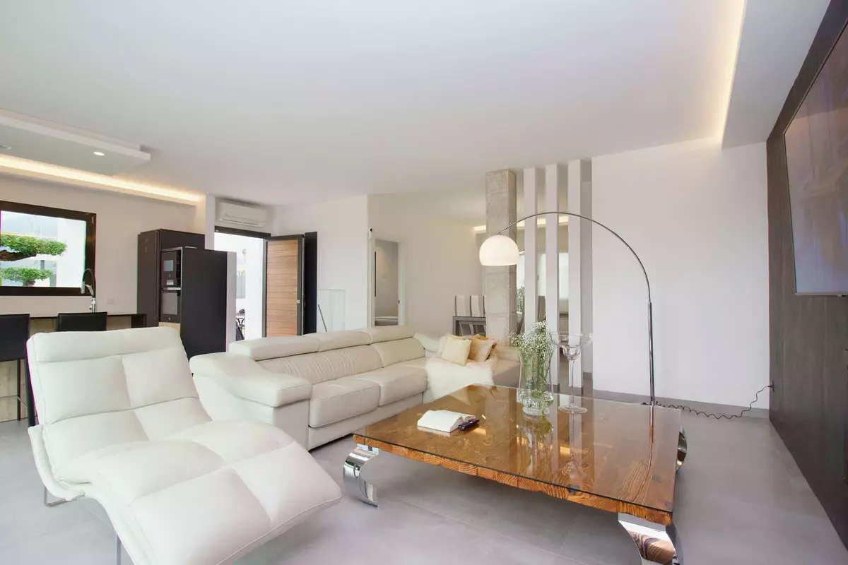3-bedroom Villa In Alhaurín El Grande, Spain (166 M²)