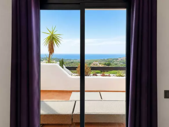 2-bedroom Apartment In Casares, Spain (109 M²)