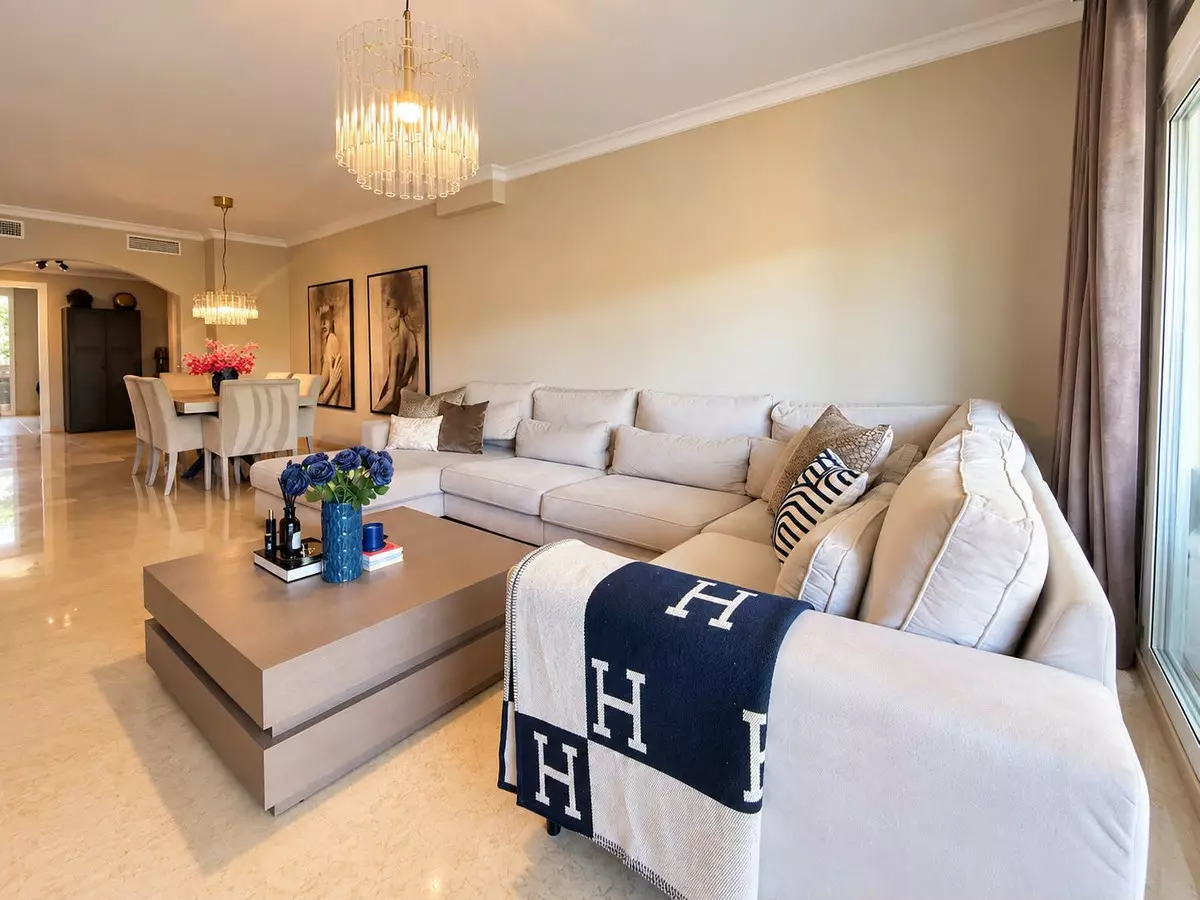 3-bedroom Apartment In Marbella, Spain (155 M²)